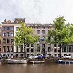 Beautiful & Well-Located Canal Apartment