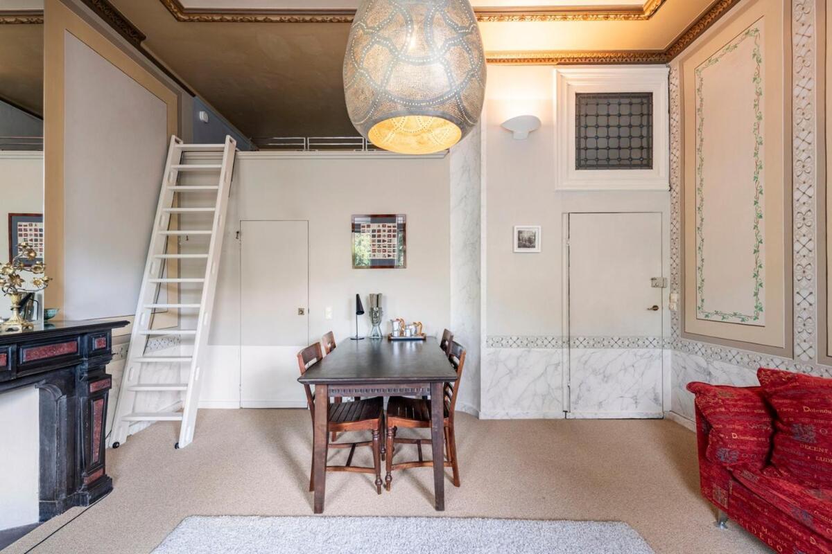 Beautiful & Well-located Canal Apartment